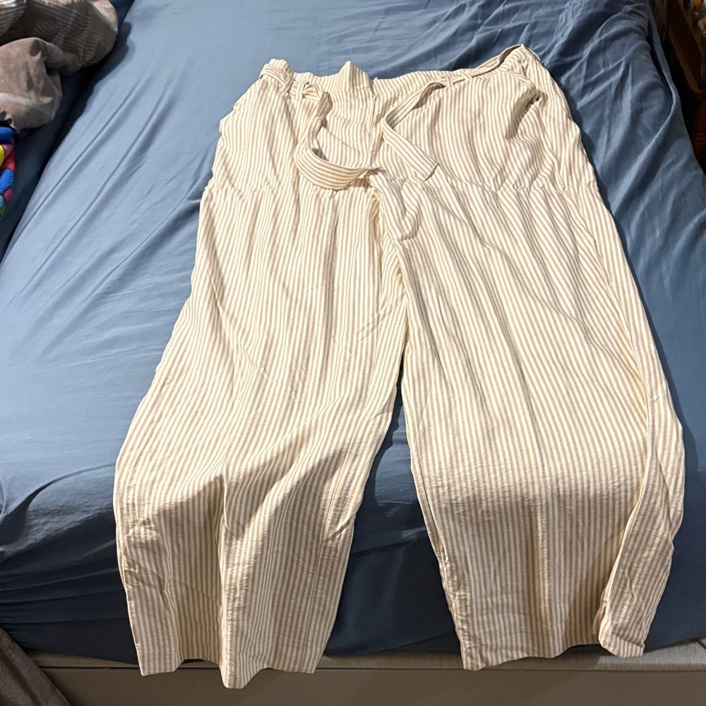 Striped Cream Pants/Maurice’s XL/a new day green  pants good condition large 2 - Picture 6 of 12